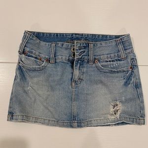 American eagle mini skirt